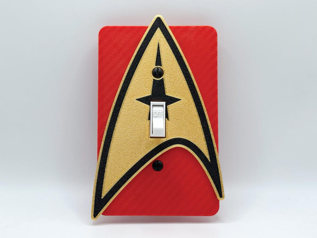 Star Trek Light Switch Cover: Starfleet Emblem, Sci-fi Decor - Etsy