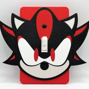 Sonic Shadow Light Switch Cover – Shadow Wall Plate, Gamer Room Decor, Geeky Gift, Kids Bedroom Accessory