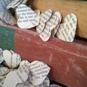 Paper Book Hearts Unique literary wedding table decor Party supplies Special wedding day 1st Anniversary Paper gifts love gift