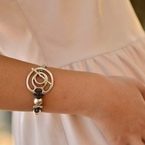 Leather bracelet, Uno de 50 style