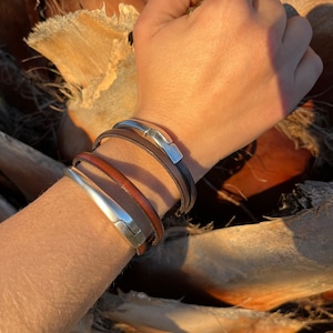 Pulsera de piel, estilo Uno de 50