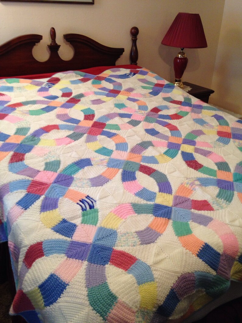 Afghan Hand Crocheted Double Wedding Ring Quilt Look Queen Etsy
