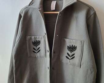 Organic Fleece Overshirt: Unisex Sage Shacket with Block Print Pocket