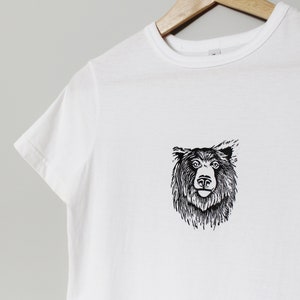 T-shirt beren, uniseks grizzlybeer-shirt KID, handgedrukt T-shirt zwarte beer, dierenkleding, handgestempeld ontwerp, monochrome blokprint