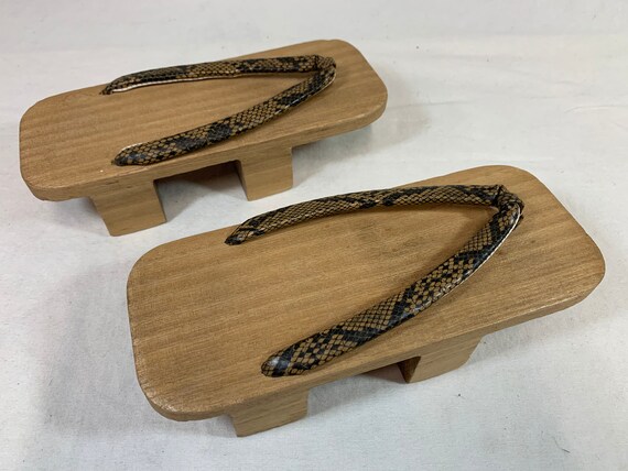Vintage Japanese geta sandals or wooden clogs