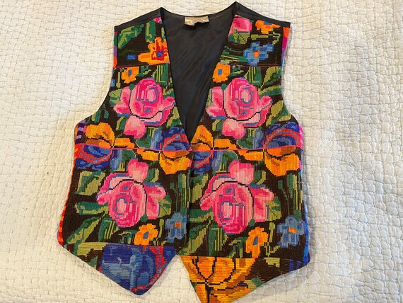 Guatemala vest made from a Chichi huipil S/M vint… - image 1