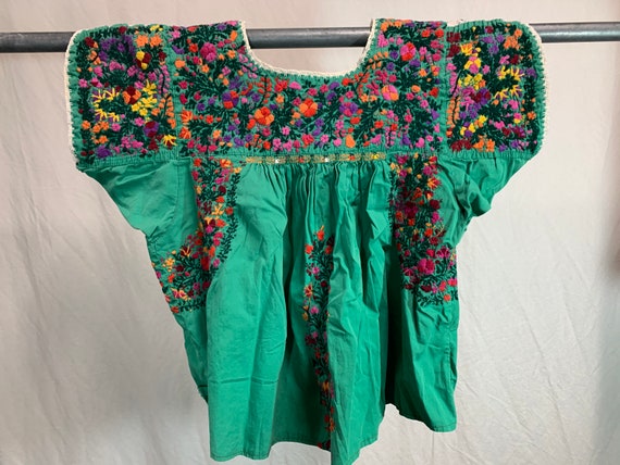 Mexican embroidered vintage blouse size small