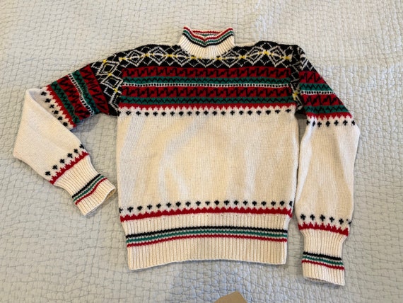 Scandinavian Small Vintage hand knit sweater - image 1