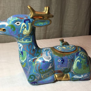 Chinese vintage cloissone deer vessel