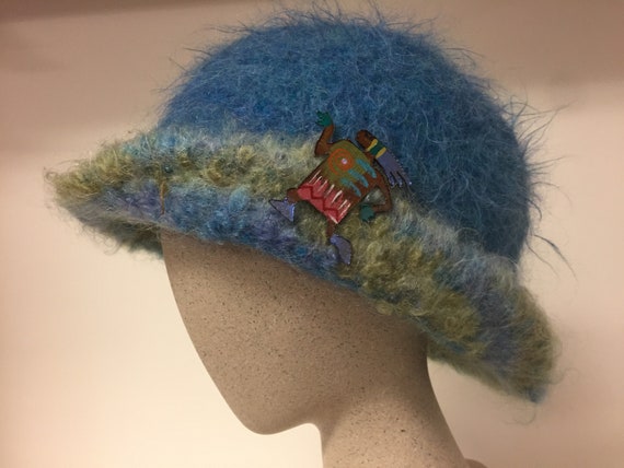 Hand made felted hat with pin