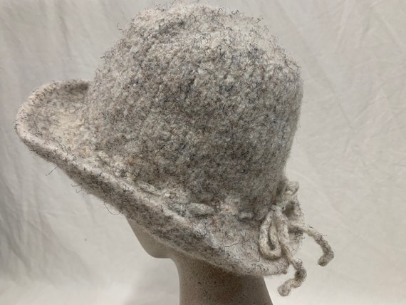 Felted hand made hat - image 3