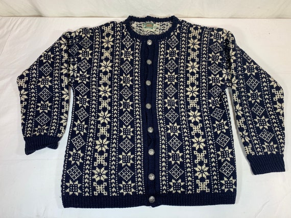 Norwegian woman's  handknit M vintage sweater - image 1