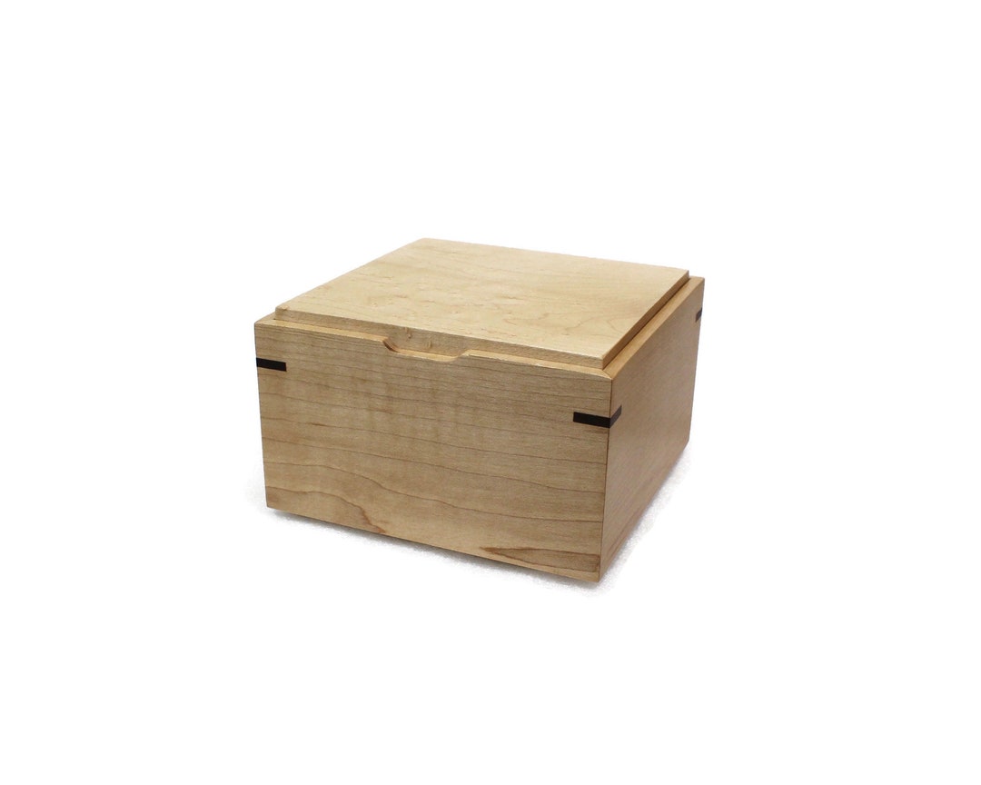 Wooden Storage Box, Empty Pocket, Wooden Box, Handcrafted, Cover in