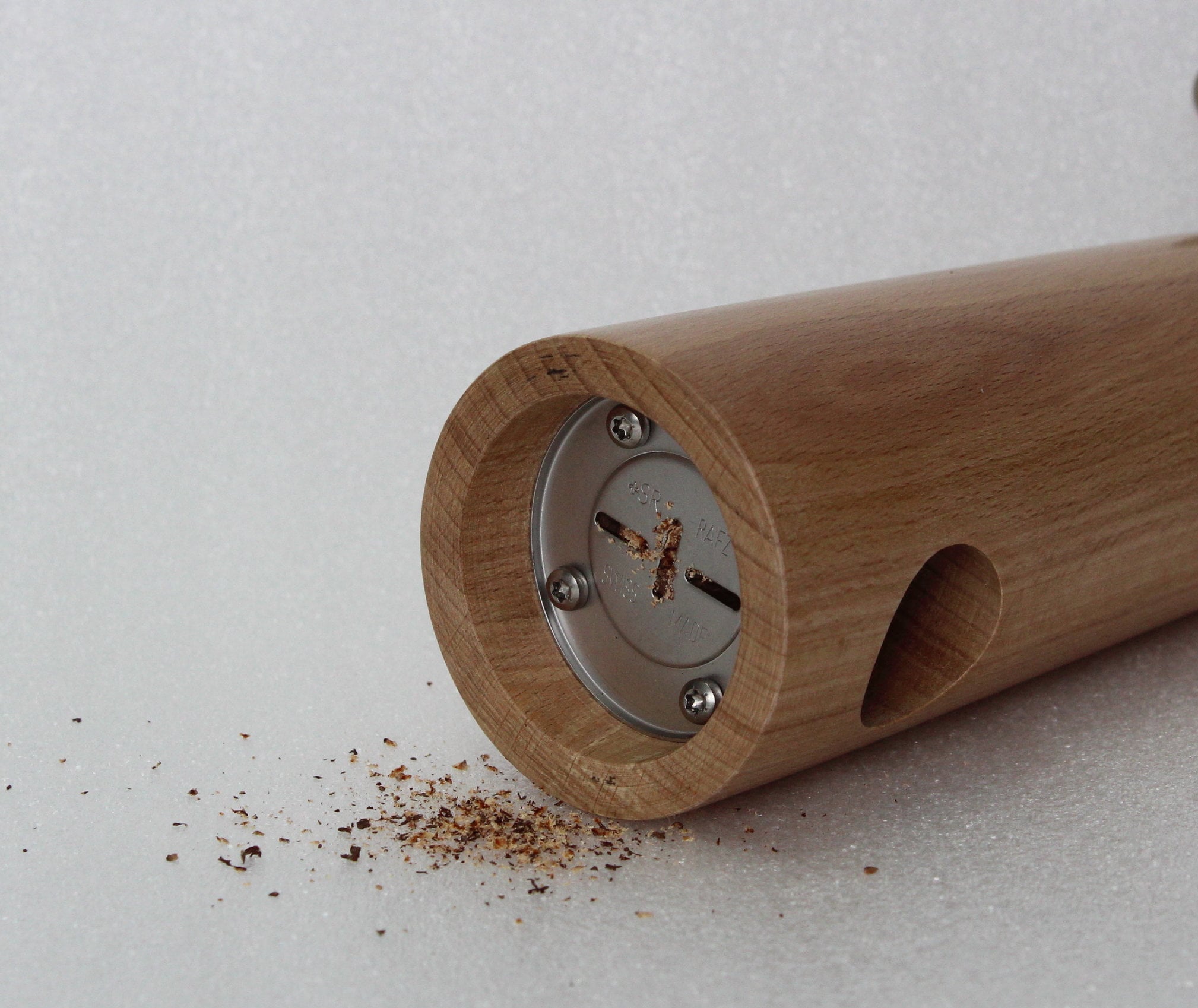 Nutmeg grinder made from Spalted Maple item no MMUSC10.01