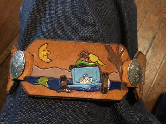 Incredible 8 panel carved Rock n Roll Belt