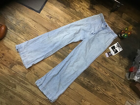 70s Hippie Distressed Mod Wranglers sz 29" W x 31"