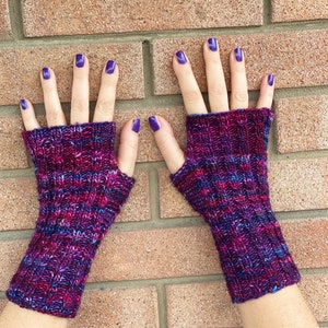 Specular cable fingerless mittens - KNITTING PATTERN ONLY - No finished product - sizes: Small - Medium - Large