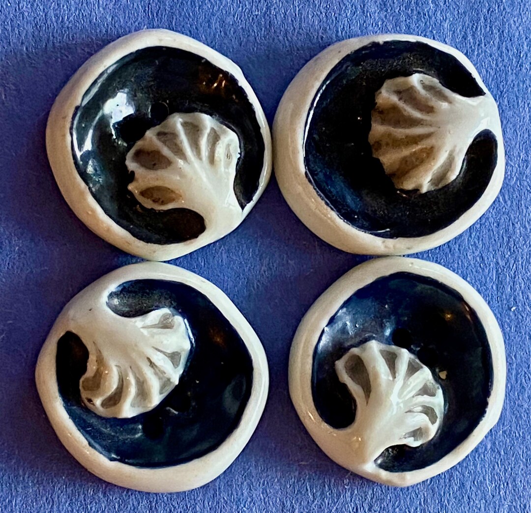 4 CERAMIC Buttons STYLIZED SHELLS - Etsy