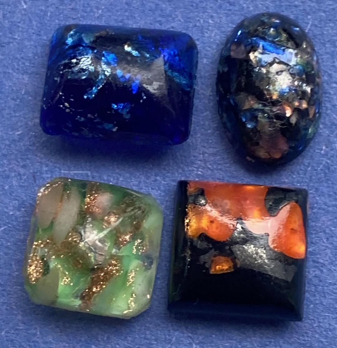 4 ANTIQUE GLASS POPPER Buttons - Etsy