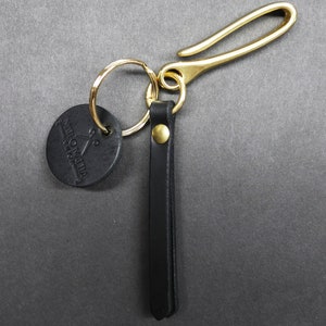 Japanese style fish hook keychain - Black leather