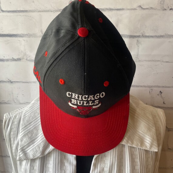 1990s Chicago Bulls Red Black Green Snapback Hat - image 2