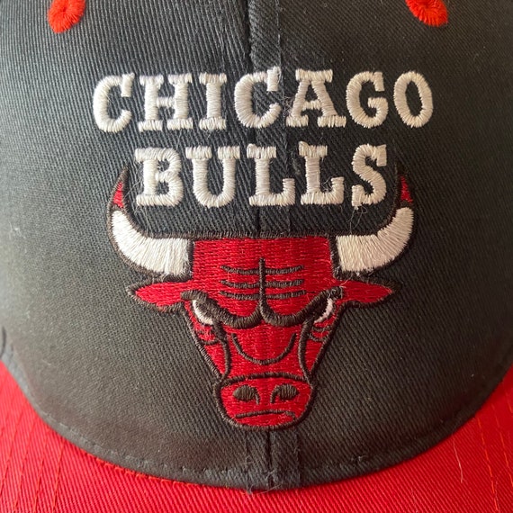 1990s Chicago Bulls Red Black Green Snapback Hat - image 3