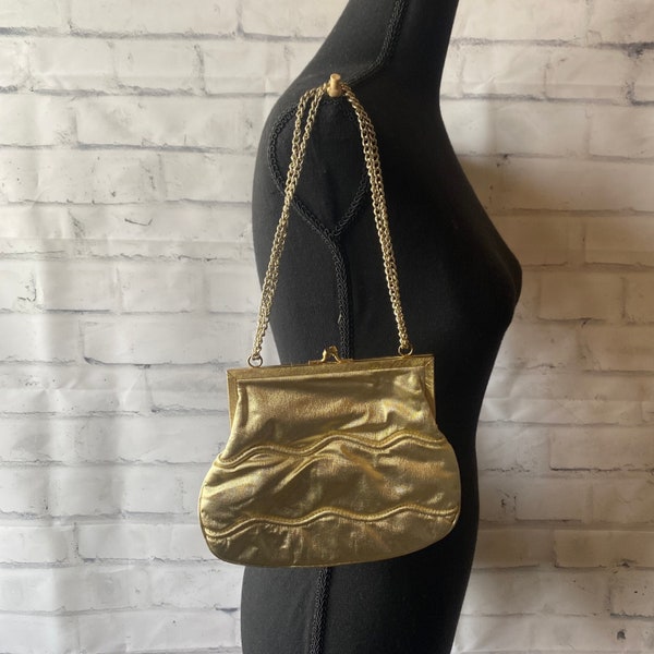 1960s Mister Ernest Gold Scalloped Evening Bag Purse Handbag with Chain Handle Strap