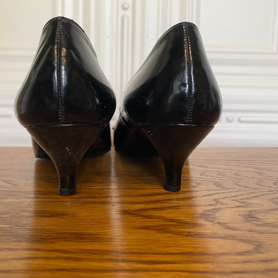 Amazing Black Peep toe Patent Pumps with Bow! Mad… - image 5