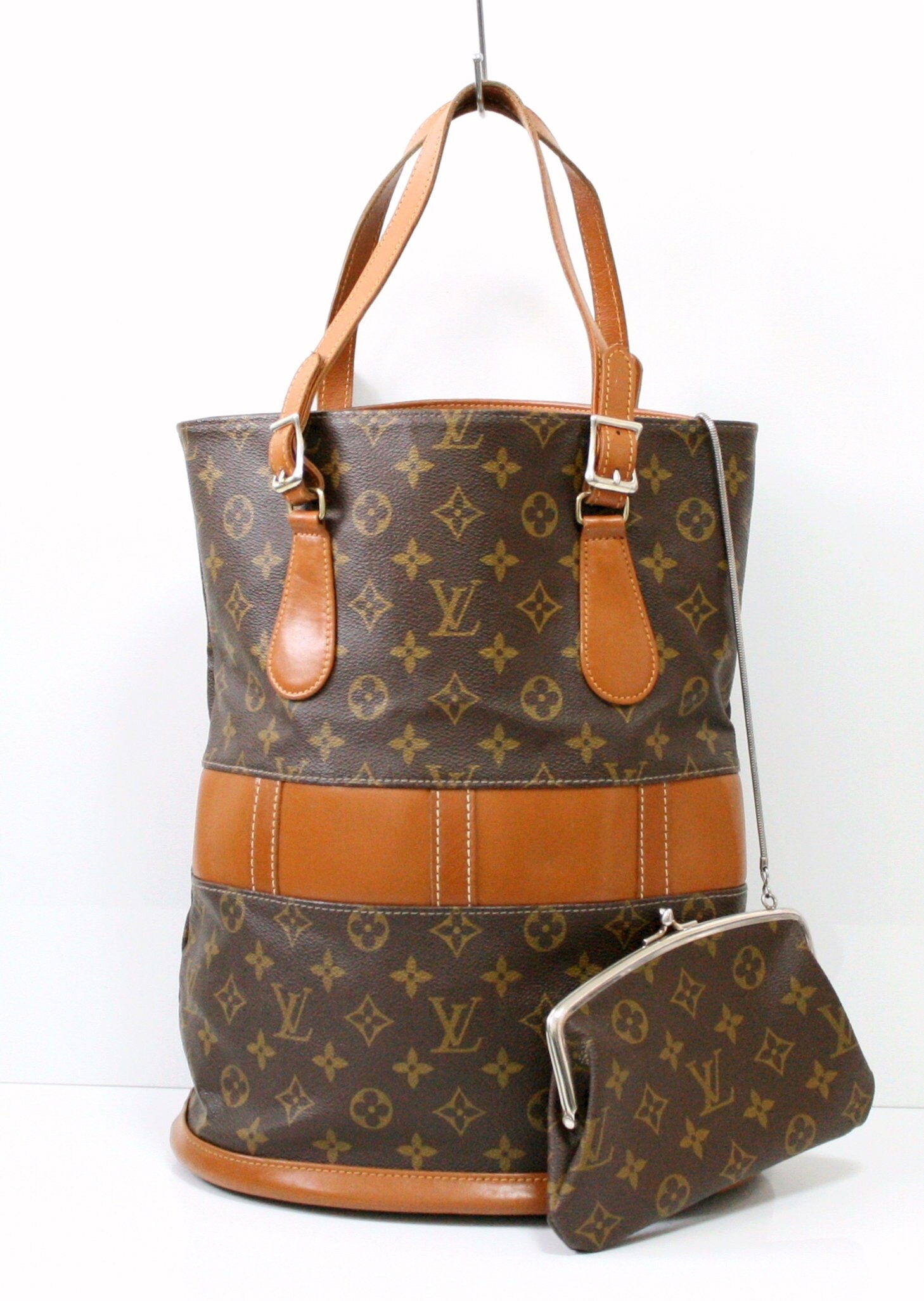 Top hơn 59 về louis vuitton tax free usa hay nhất Du học Akina #18 Top hơn 59 về louis vuitton tax free usa hay nhất Du học Akina