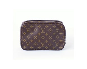 Authentic Louis Vuitton Brown Canvas Monogram Toiletry 23 Cosmetic Bag