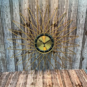 Vintage Welby Starburst Clock - Etsy