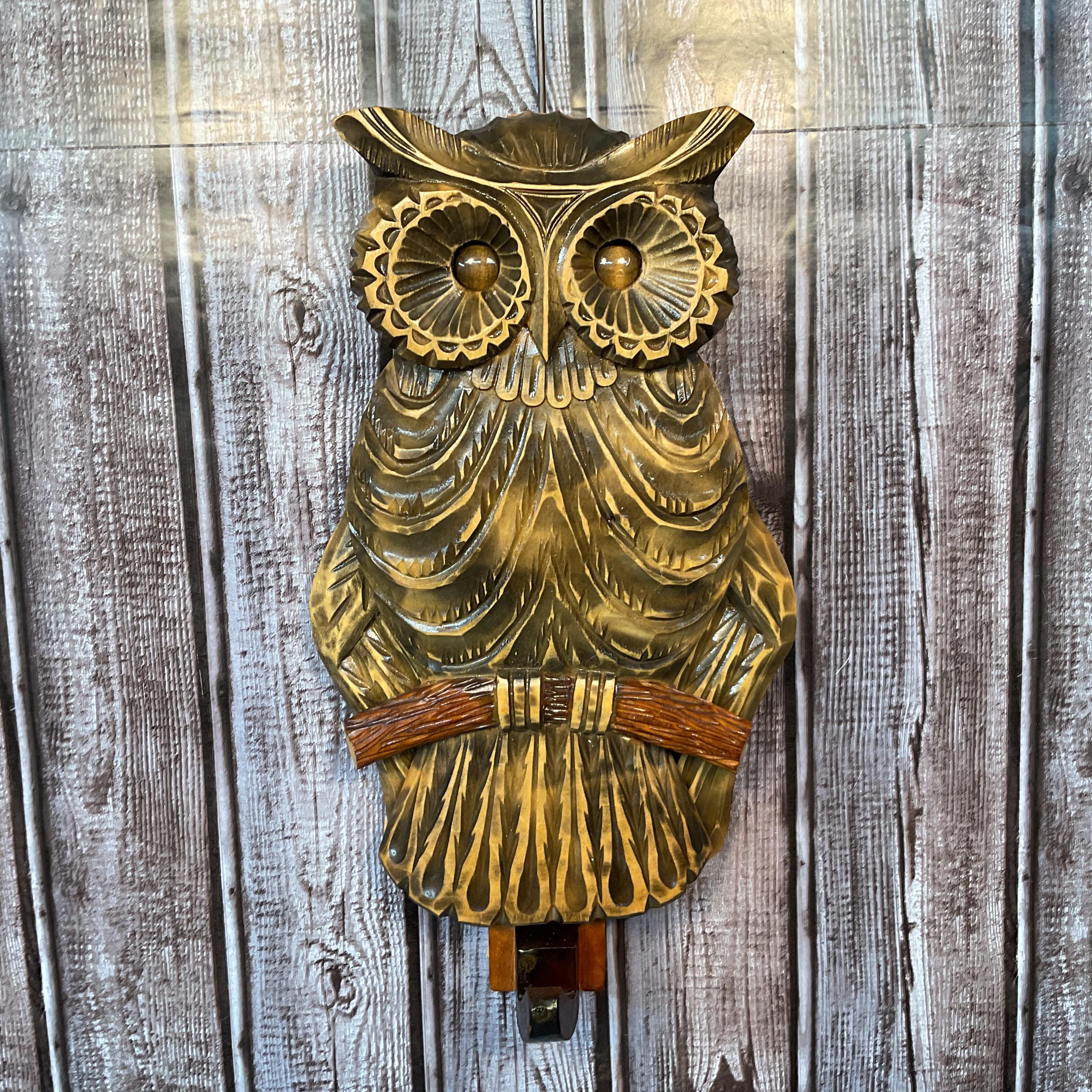 Vintage Wooden Owl Hook Hanger with Moving Wings And Eyes