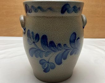 Rowe Pottery Works 10” 1989 Limited Series With Lid Blue Salt