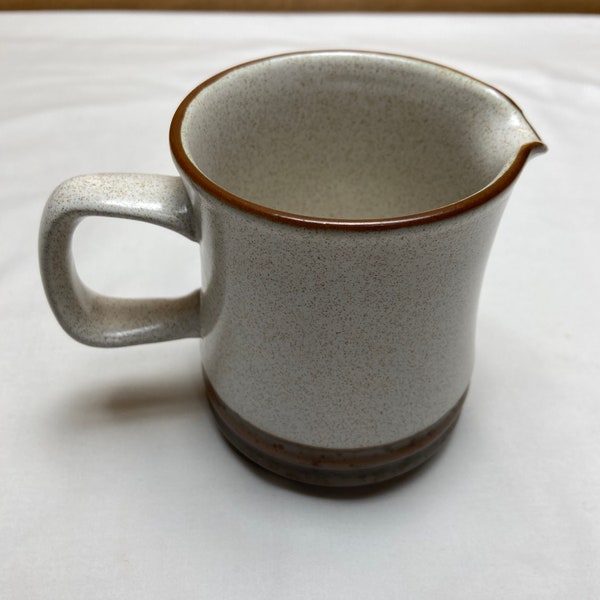 Denby Langley Potter's Wheel Rust Red CREAMER 4" H x 3.5" Diameter Oatmeal Color Rust Red & Brown Trim - Made in England