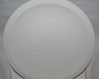 Syracuse ShellEdge China SET of 4 Salad Dessert Plates 8" White China with Floral Flower Pattern - Hard to Find