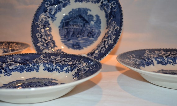 Avon Cottage Thomas Hughes /& Sons 8-inch Rimmed Soup Bowl