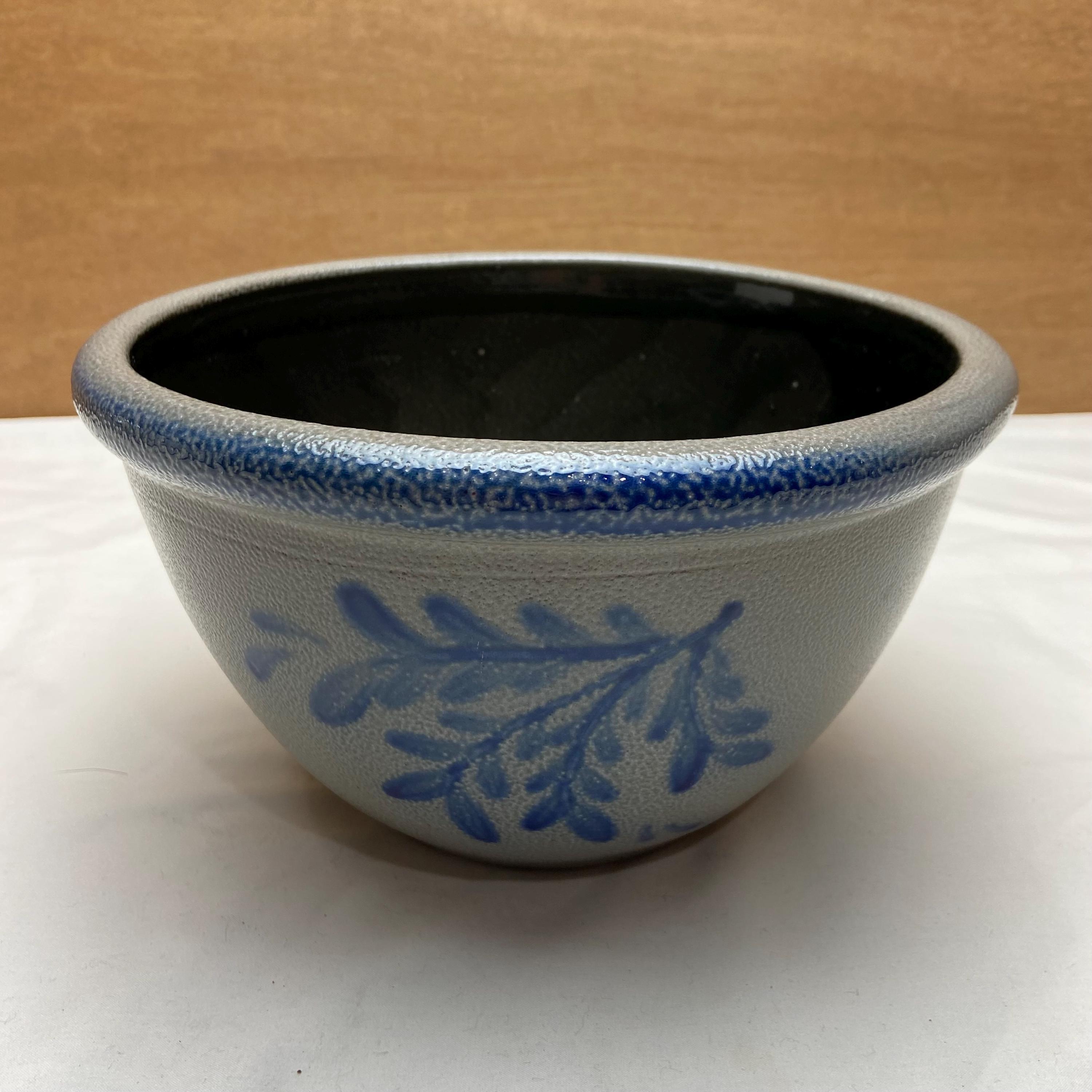 Rowe Pottery Works Large Mixing Bowl Sage Leaf Cambridge WI 9