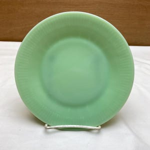 Jane Ray Green Jadeite Fire King Oven Ware 7.75&quot; Salad Plate Green Milk Glass Anchor Hocking - Quantity 1 Plate