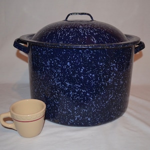 Vintage LARGE Canning Stock Pot Dark Blue Graniteware Enamelware with Dome Top Lid Silver White Speckling 13.5" Diameter