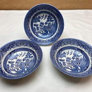Churchill England Willow Blue China SET of 3 Coupe Cereal Bowls Georgian Oriental Pattern 6&quot; Diameter
