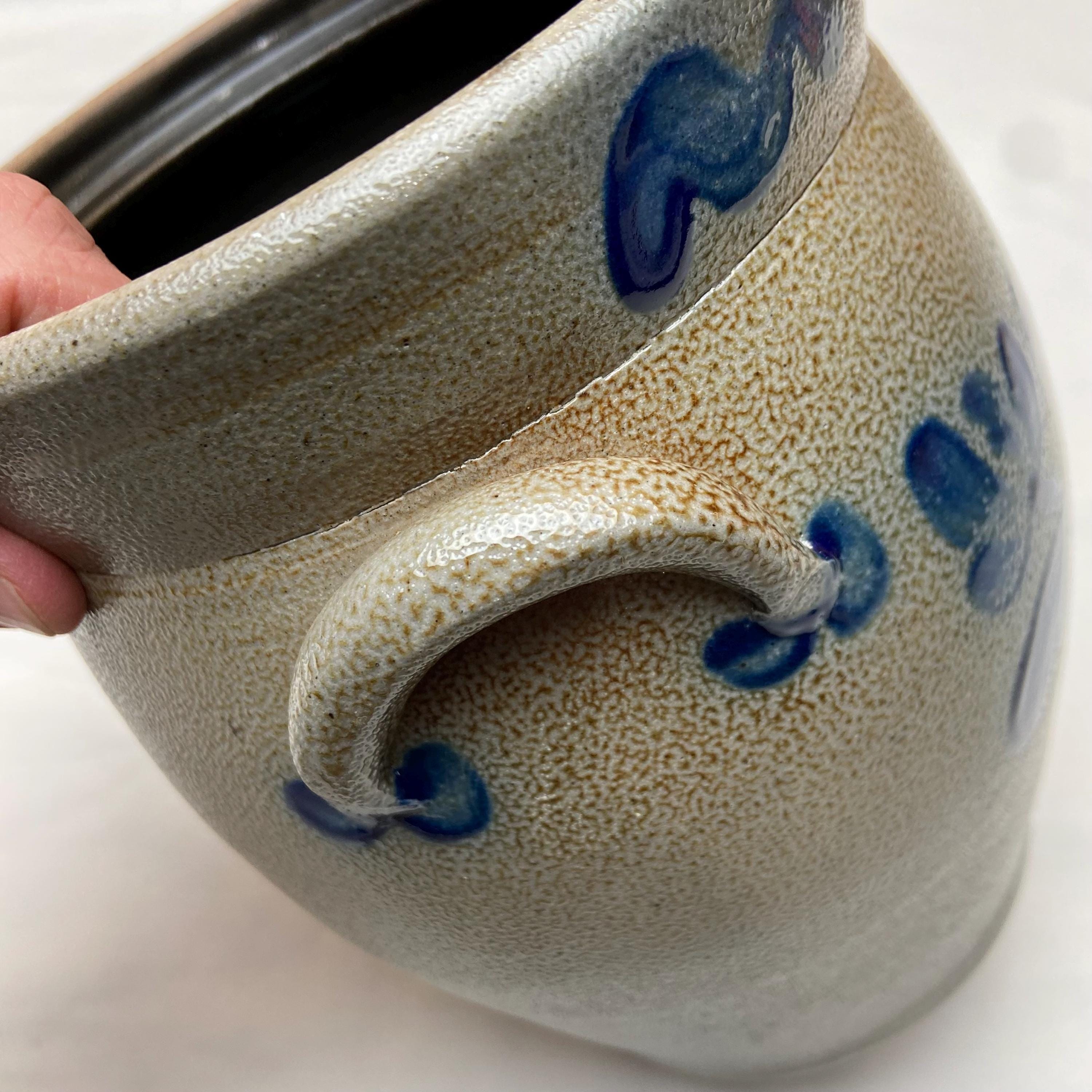 Rowe Pottery Works Historical Collectible 2001 Crock Blue Laurel
