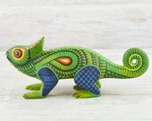 Magia Mexica A2483 Chameleon Alebrije Oaxacan Wood Carving Painting Handcrafted Folk Art Mexican Craft
