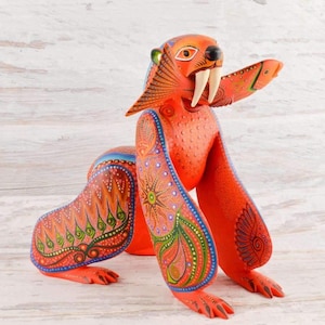 Majestic Alebrije Bear Figurine Oaxacan Wood Carving Mexican Folk Art Hand Painted Animal Sculpture Rustic Decor Gift - Magia Mexica