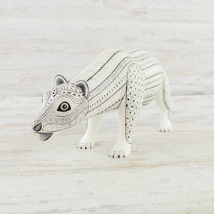 Hand-Painted Alebrije Bear: Oaxacan Wood Carving, Mexican Folk Art