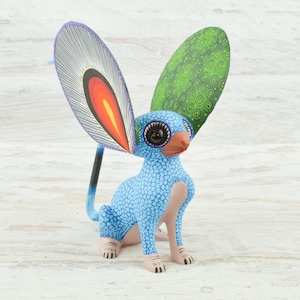 Oaxacan Alebrije Mouse Figurine: Hand-Carved Mexican Folk Art Decor