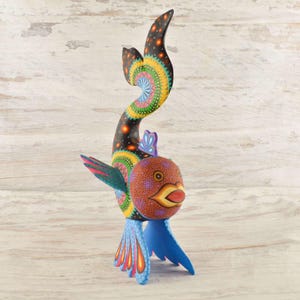 Alebrije Fish Figurine Oaxacan Wood Carving Mexican Folk Art Hand Painted Animal Sculpture Ocean Decor Gift - Magia Mexica