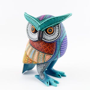 Alebrije Owl | Oaxacan Wood Carving-Hand Painted Mexican Craft | Magia Mexica