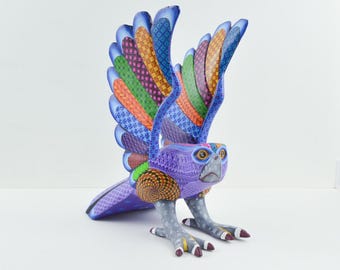 Ręcznie rzeźbiony orzeł z drewna kopalowego w Alebrije | Ręcznie malowana meksykańska rzeźba ludowa