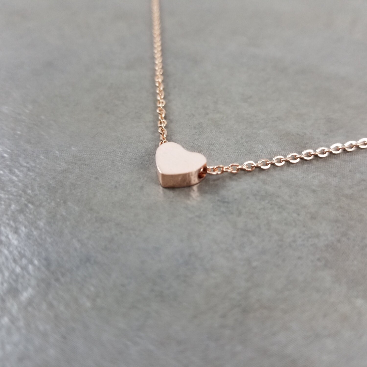 Tiny heart shop necklace rose gold