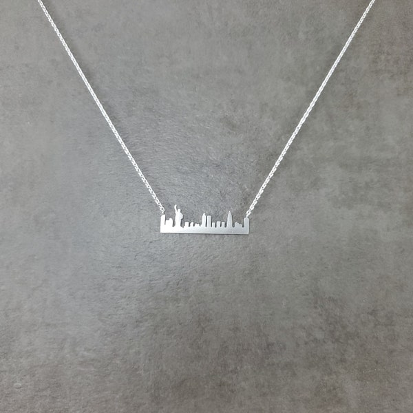 Collier plaqué New York City Skyline [ARGENT] Big Apple NYC Statue de la Liberté Manhattan Freedom Twin Towers